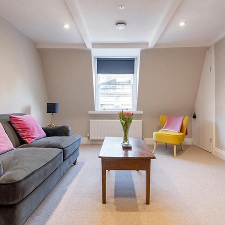 Stunning & Central Milsom Street Apartment Bath Exterior photo